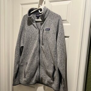 Patagonia Heather Gray Fleece Jacket/Sweater
